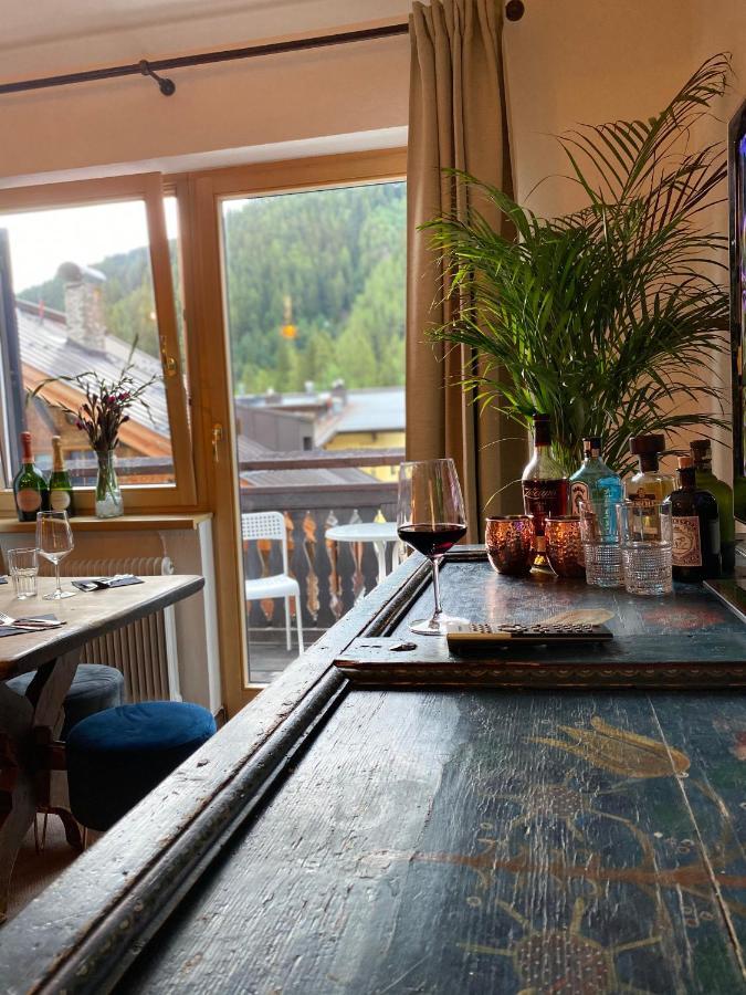Cafe Schneider Appartments Σανκτ Αντόν αμ Άλμπεργκ Εξωτερικό φωτογραφία